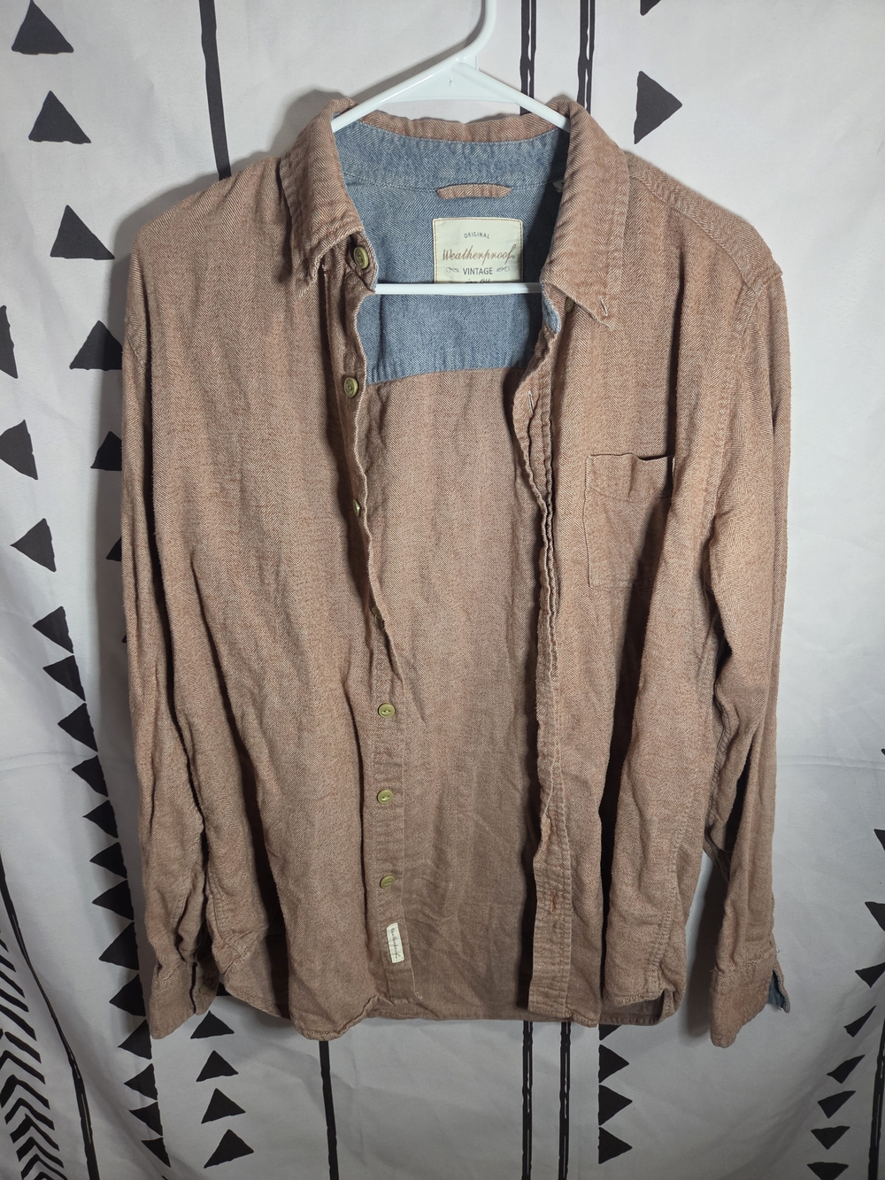 Weatherproof Men’s Casual Button-Down Shirt in Tan Brown